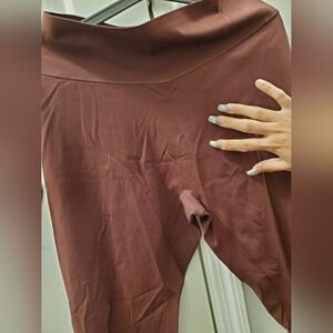 Brown High-Waisted Leggings Victoria SRCRET